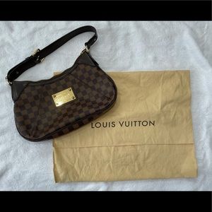 Louis Vuitton Thames PM shoulder bag